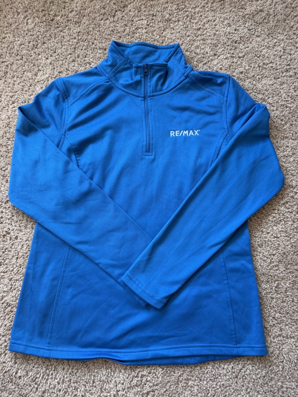 North Face Medium RE/MAX Blue Quarter-Zip Pullover